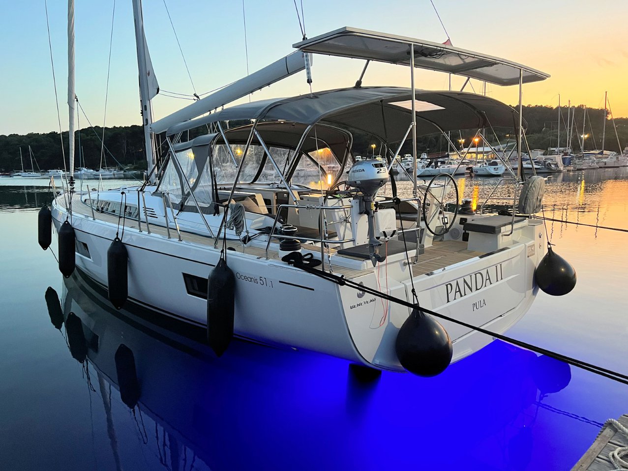 Oceanis 51.1 Panda II, Foto 3