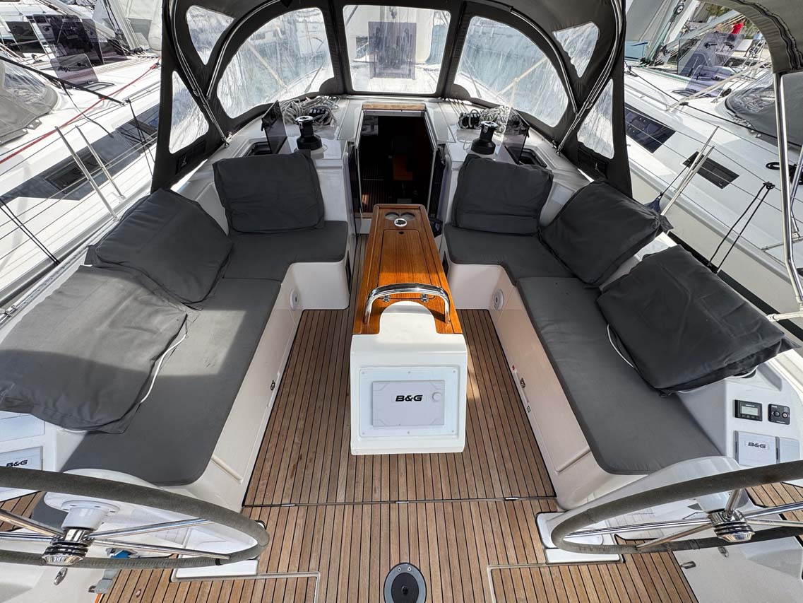 Bavaria C42 A.HO.I. two, Foto 4