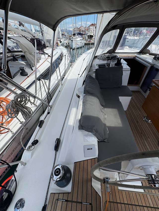 Bavaria C42 A.HO.I. two, Foto 5
