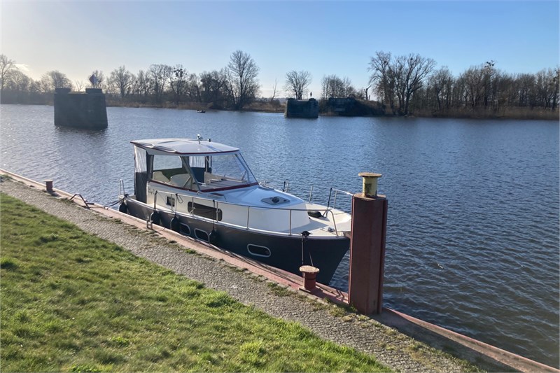 Delphia 800 Escape Lilly 1 - 50 PS mit SBF- Binnen, Foto 4