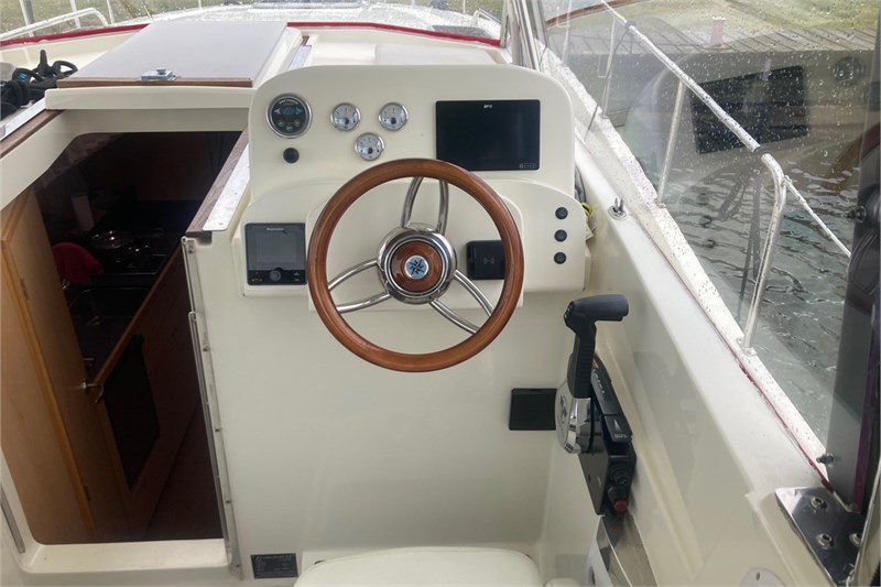 Delphia 800 Escape Lilly 1 - 50 PS mit SBF- Binnen, Foto 5