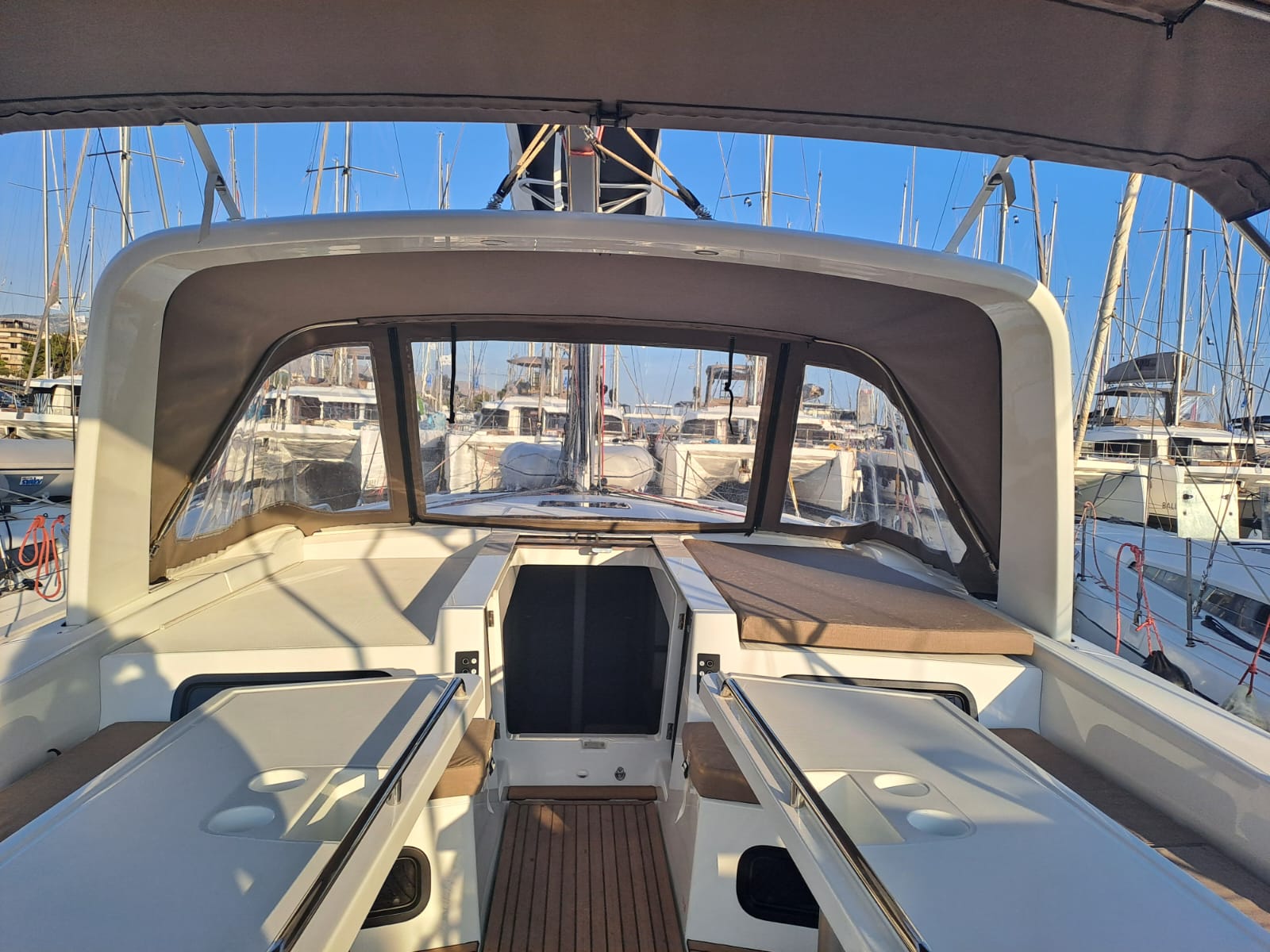 Oceanis 52 Kos 52.1, Foto 3