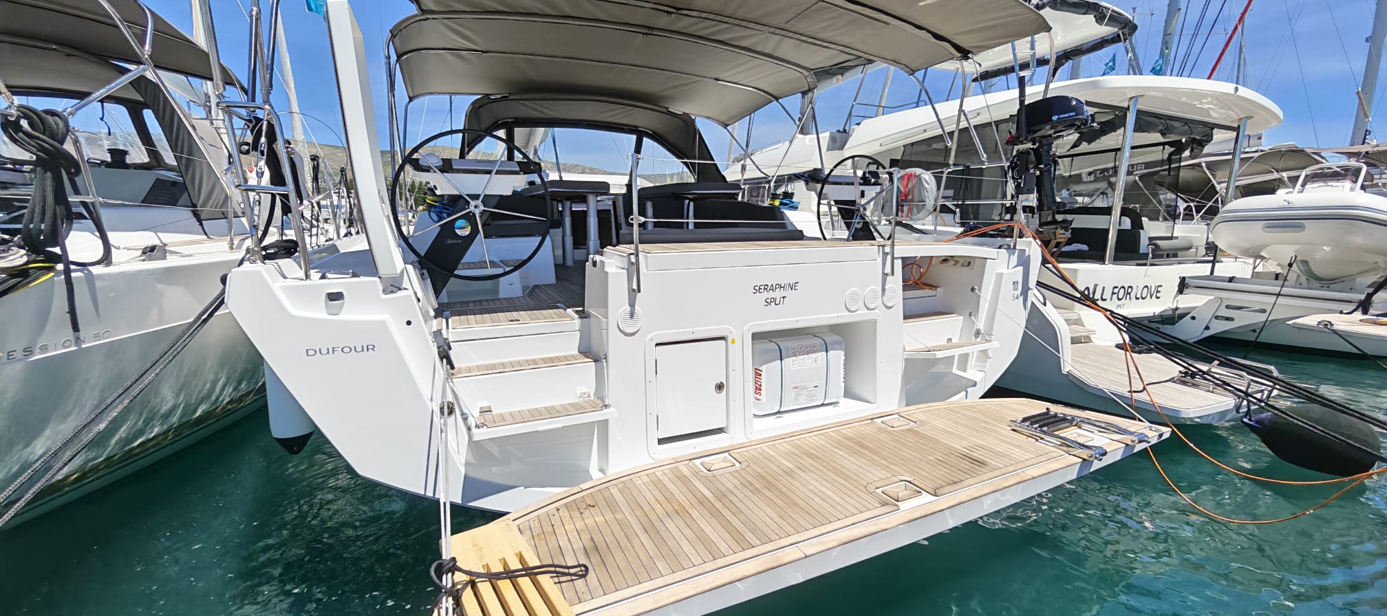 Dufour 54 „Seraphine“ als Charteryacht