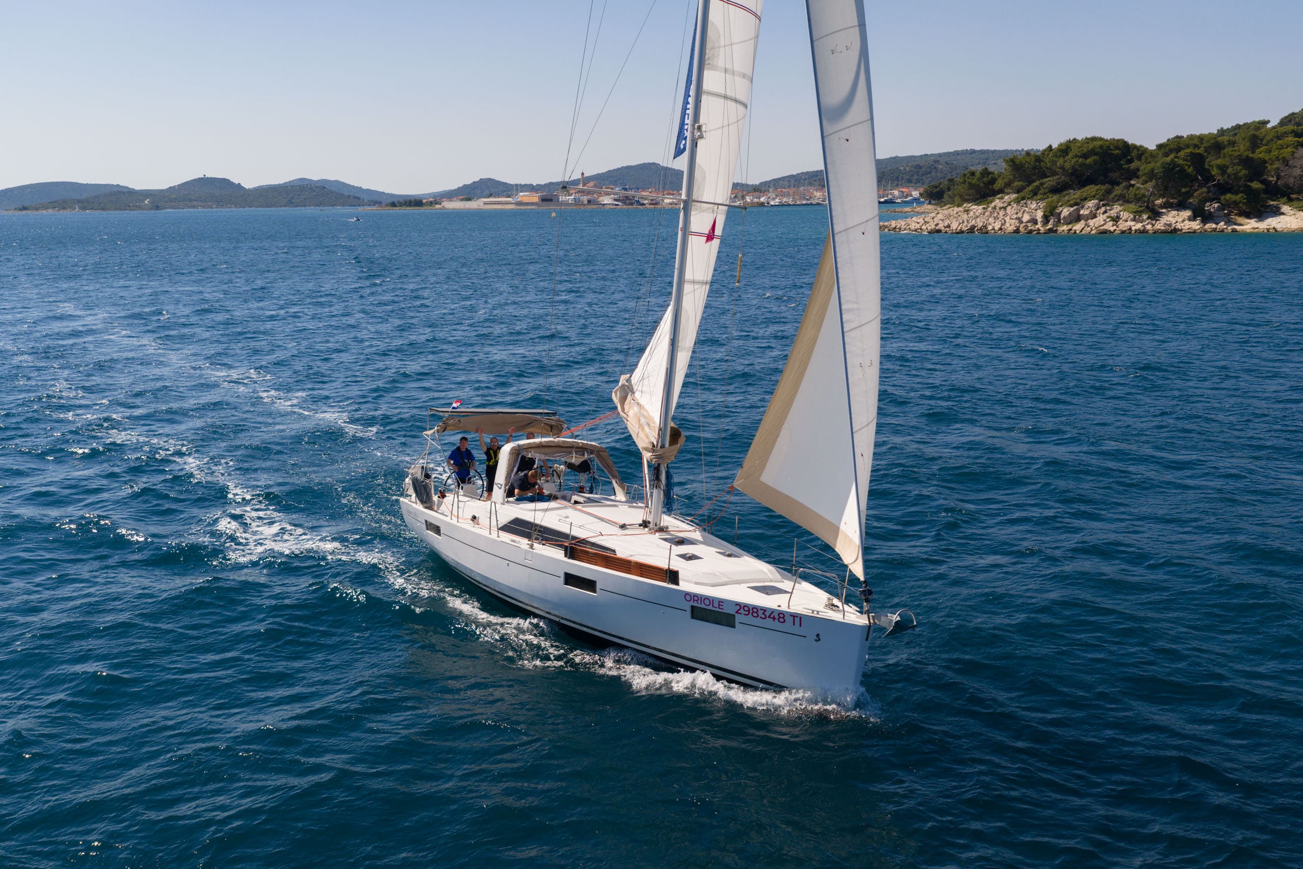 Oceanis 41.1 „Oriole“ als Charteryacht