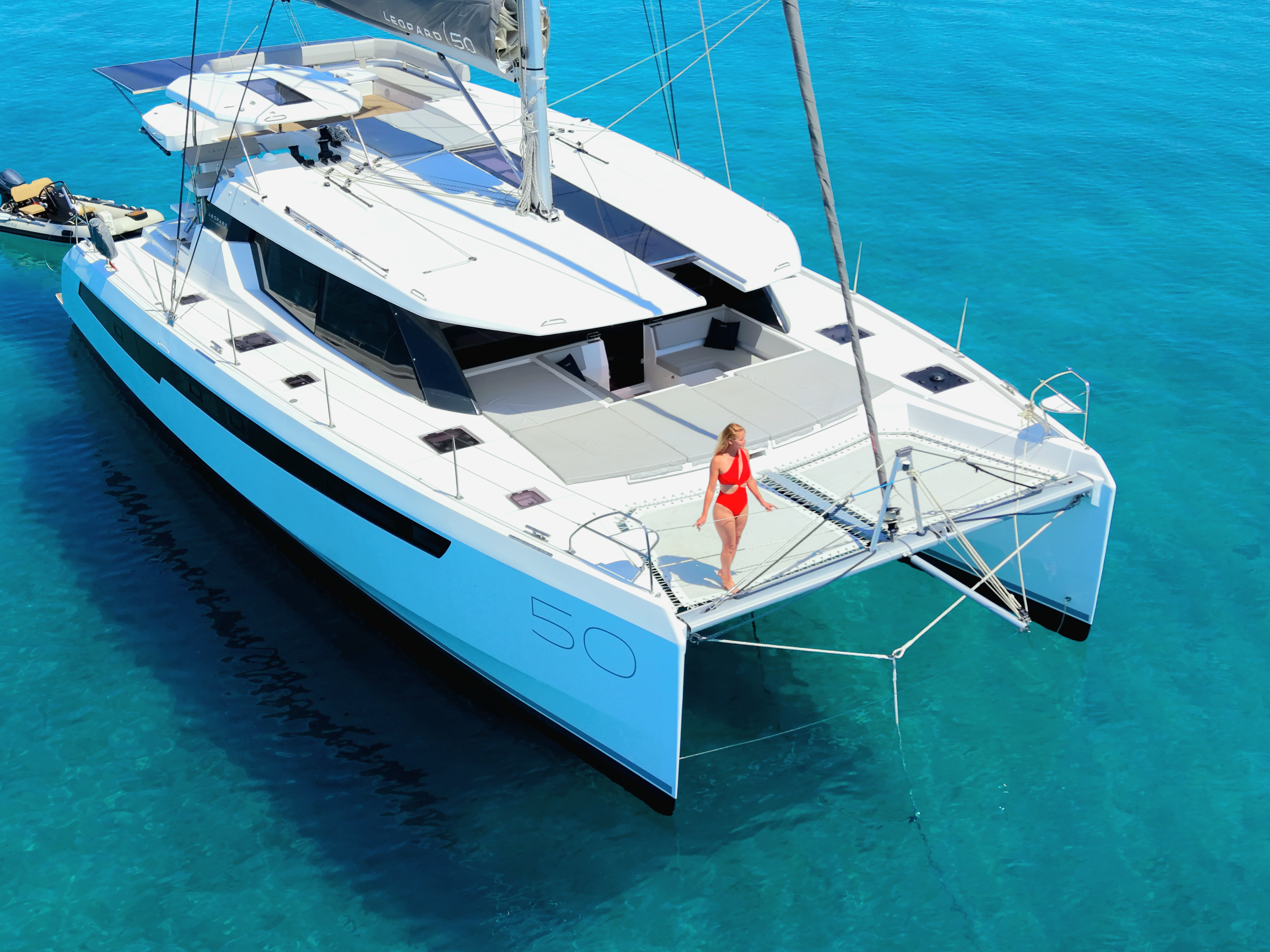 Leopard 50, Foto 2