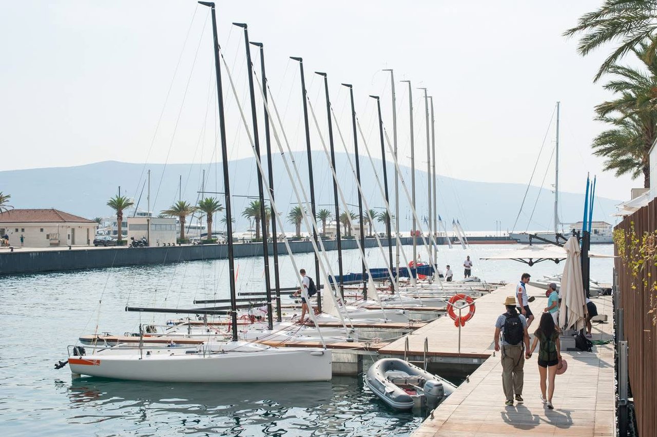 J/70 FLOW Yacht Club, Foto 3