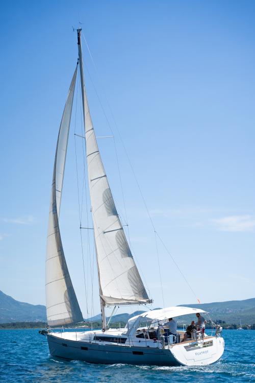Oceanis 45 Foxtrot, Foto 2
