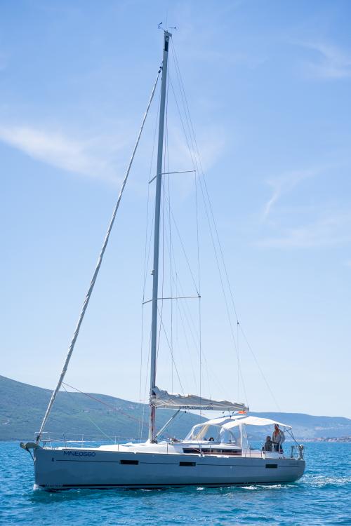 Oceanis 45 Foxtrot, Foto 3