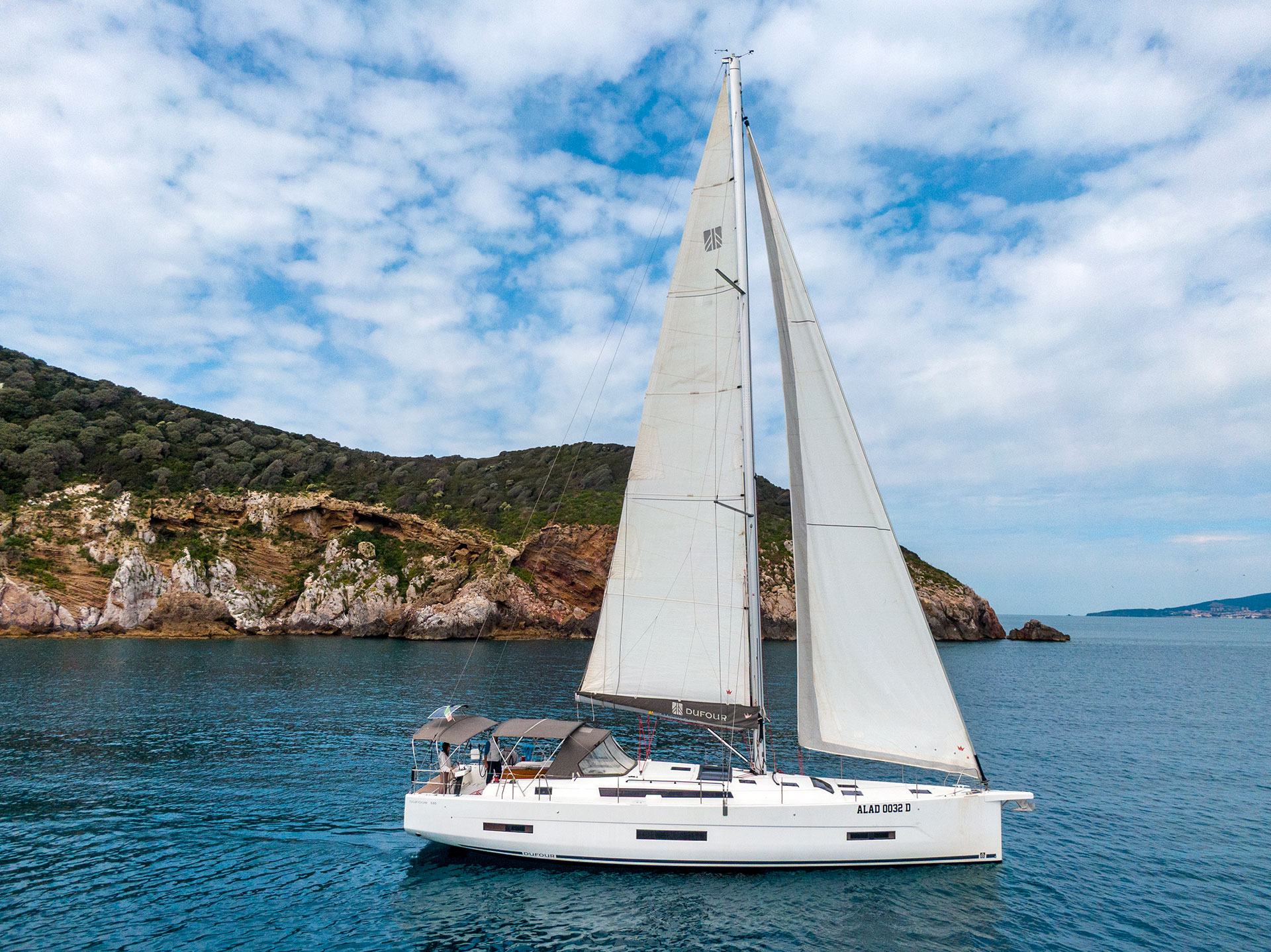 Dufour 530 Cab 6+1 „Medea“ als Charteryacht