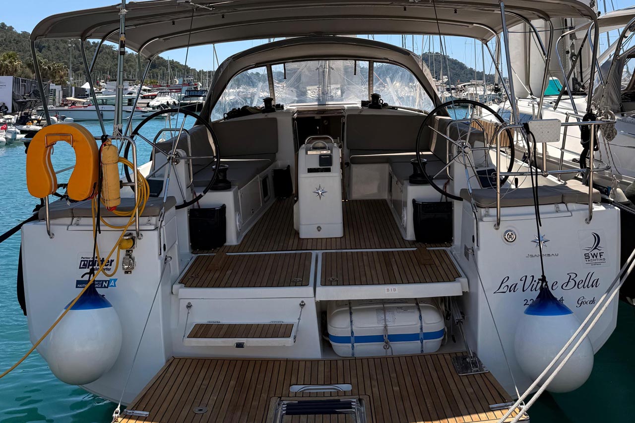 Sun Odyssey 490 (3cab) „La Vita e Bella“ als Charteryacht