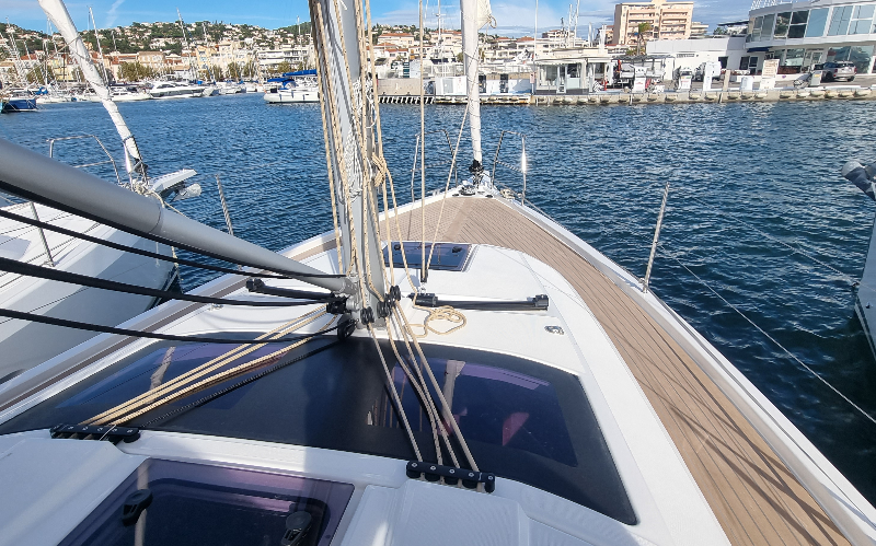 Dufour 37 Skyline, Foto 2