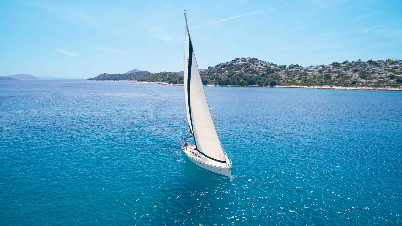 Sun Odyssey 42i Ema, Foto 4