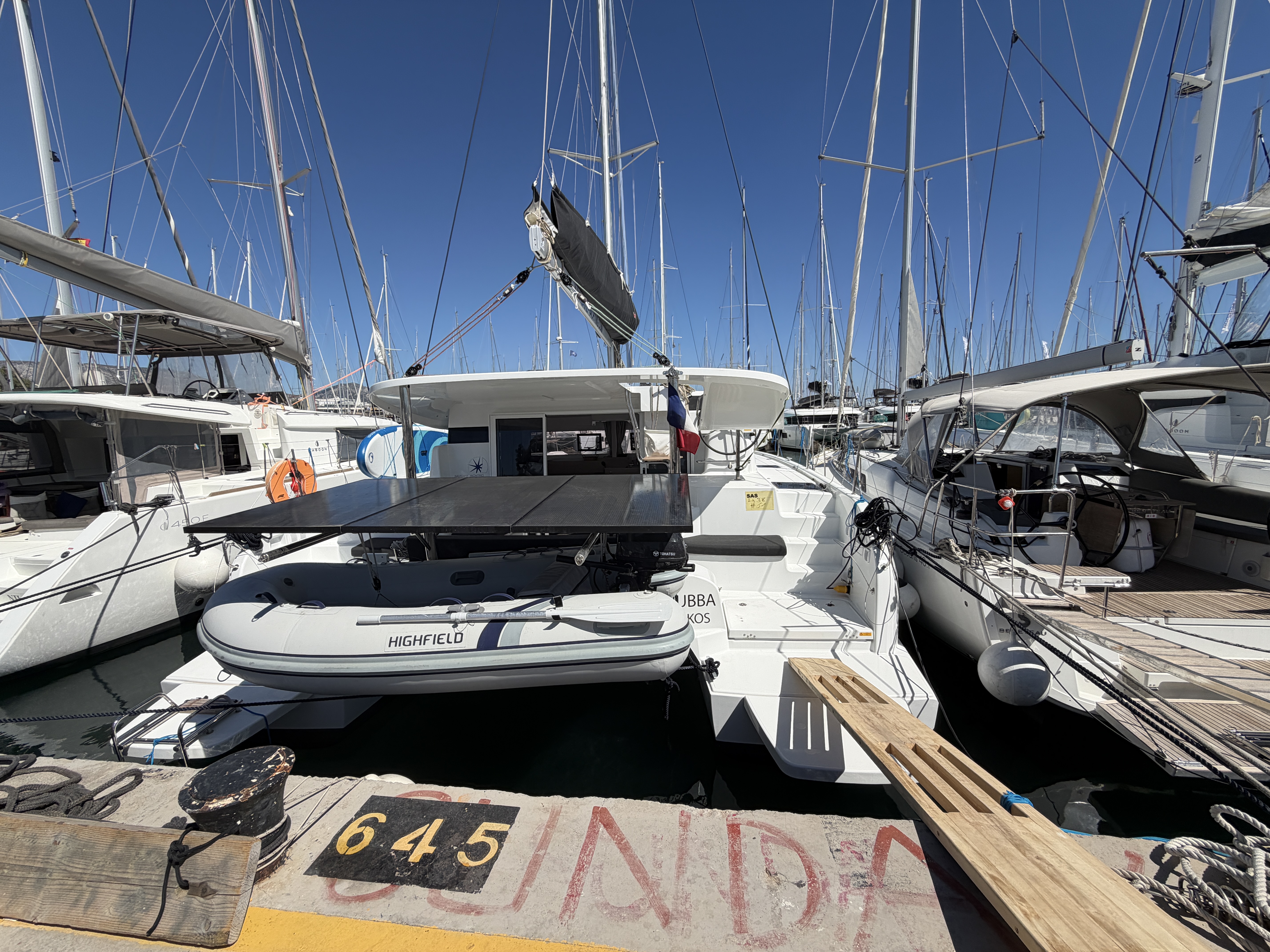 Lagoon 38 „DSCHUBBA“ als Charteryacht
