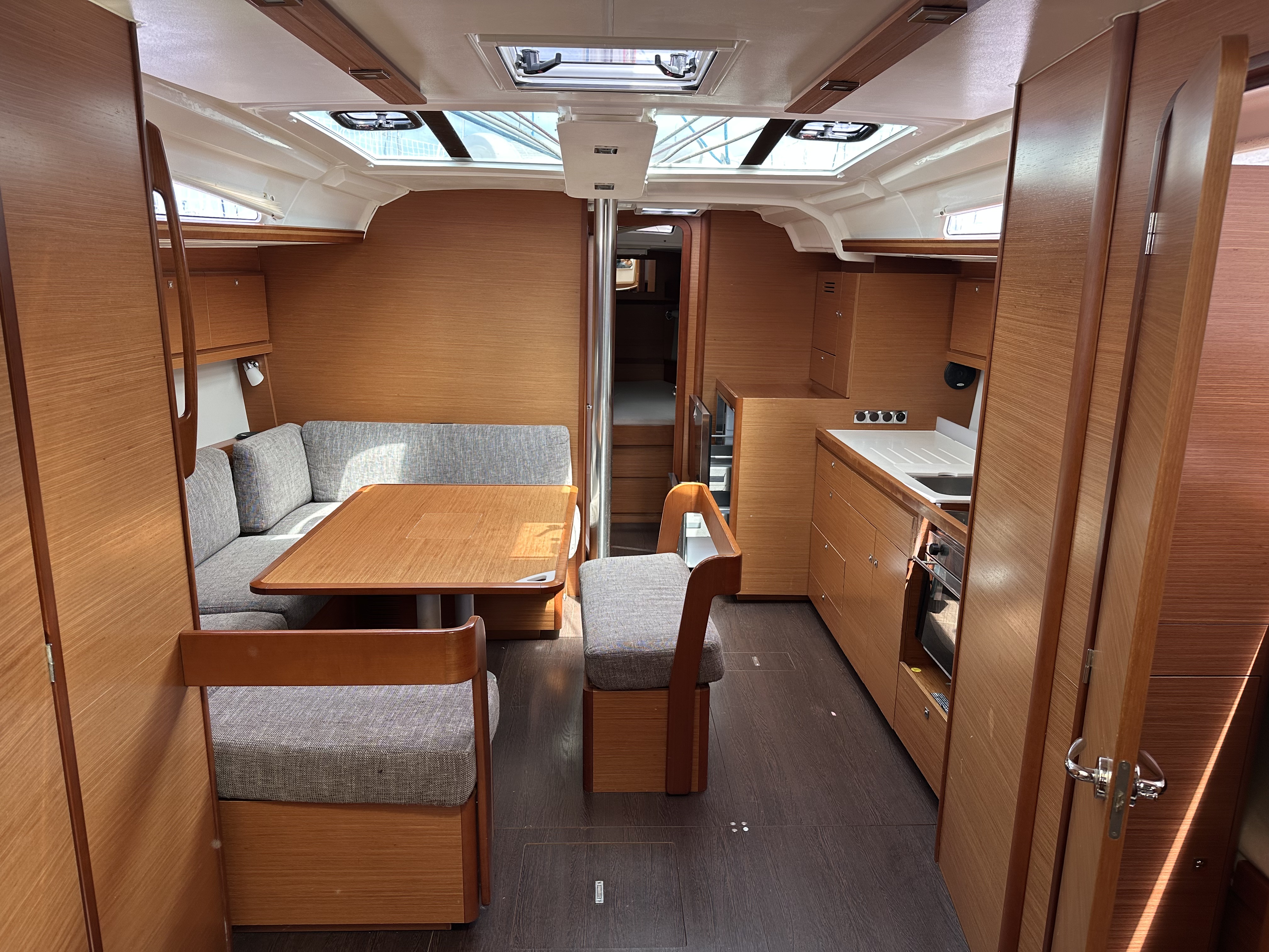 Dufour 430 Grand Large Mojito Sunrise, Foto 5
