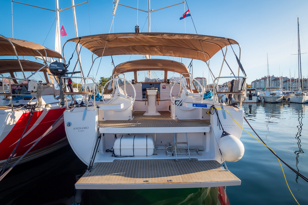 Elan 50 Impression (5 cab) „Andiamo“ als Charteryacht