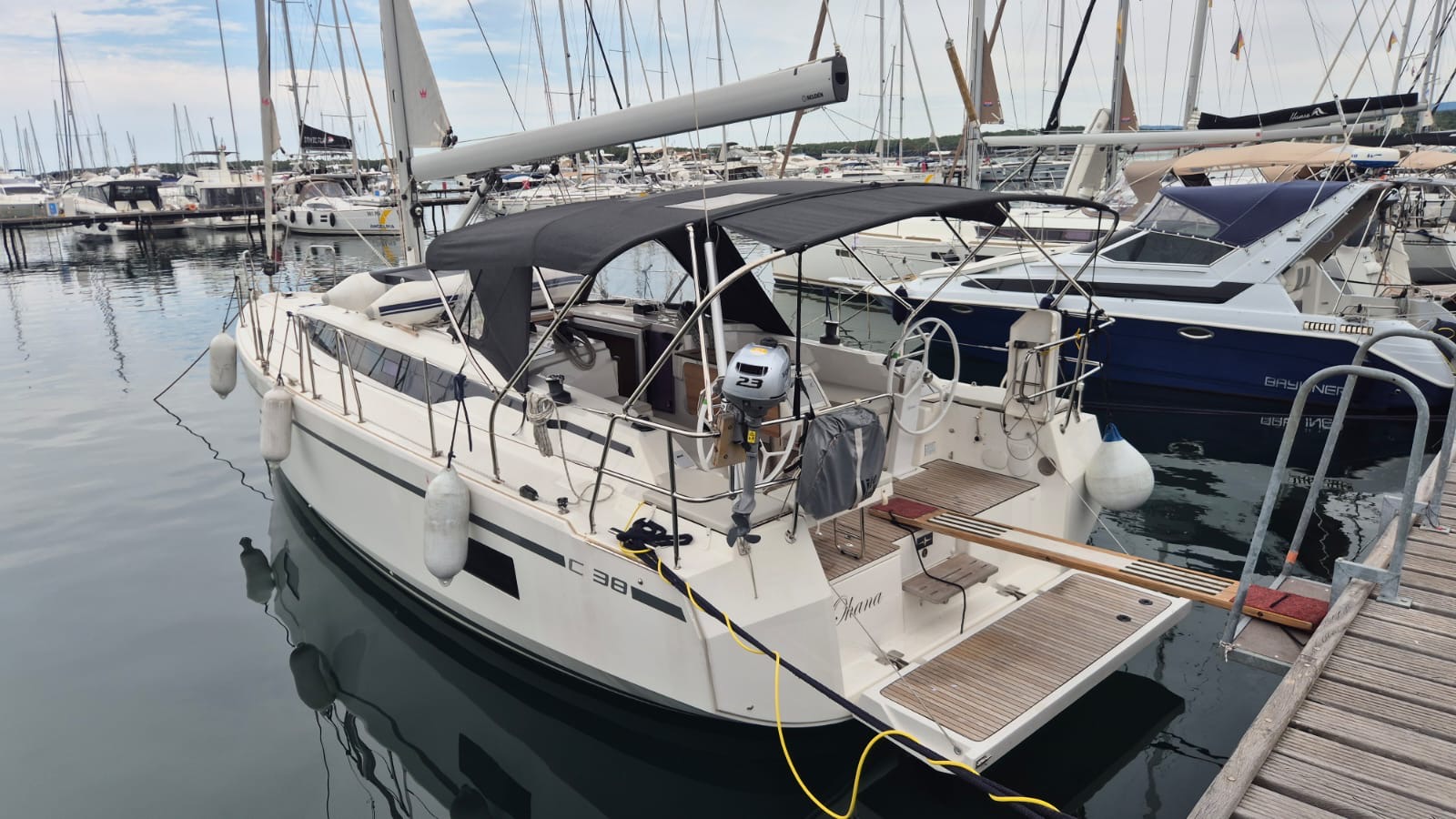 Bavaria C38 „Ohana“ als Charteryacht
