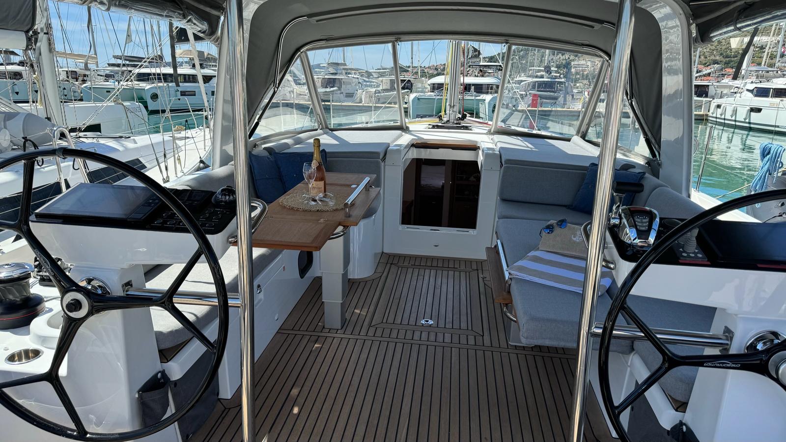 Oceanis 54 Eve One, Foto 2