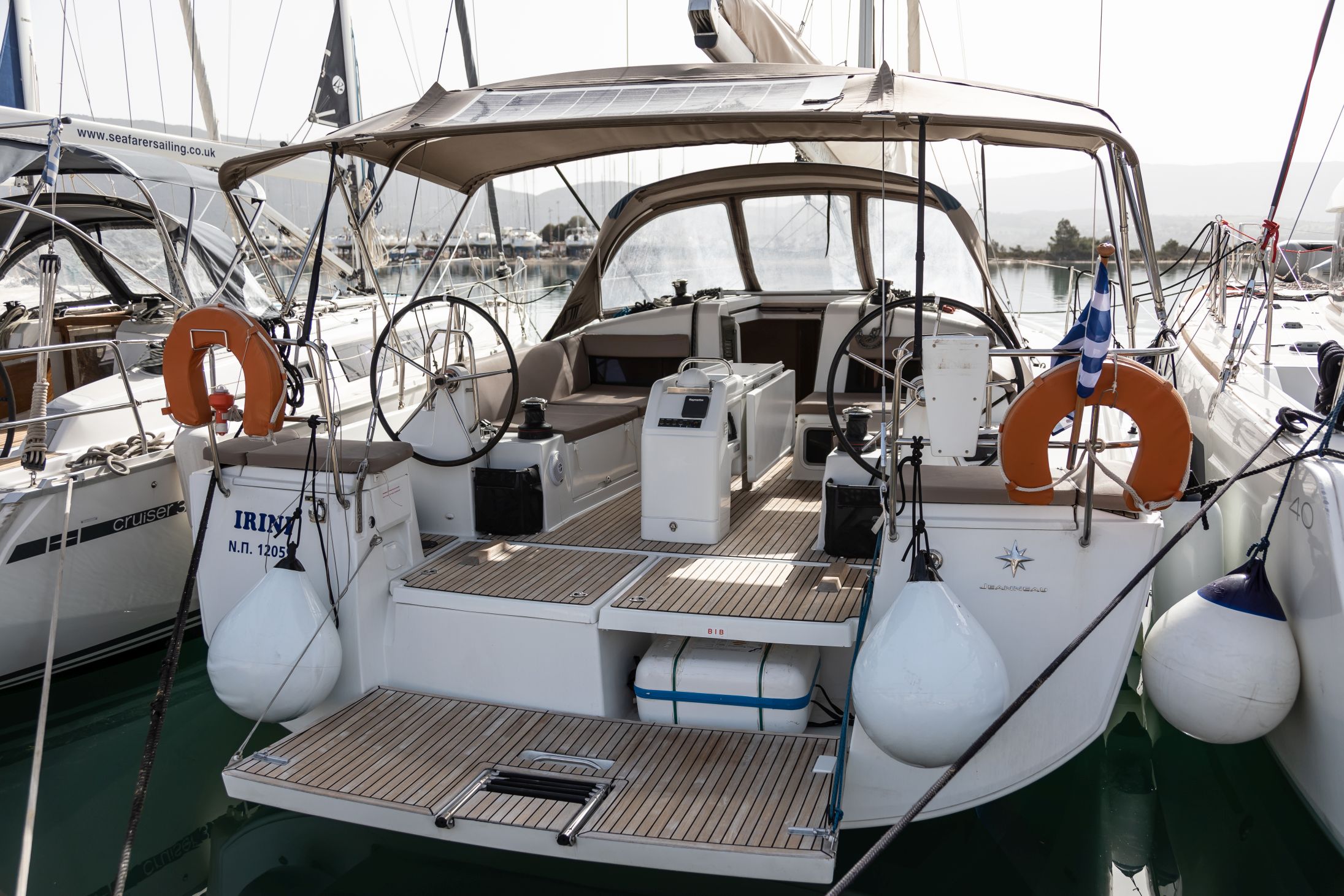 Sun Odyssey 440 (4 cab) „Irini“ als Charteryacht