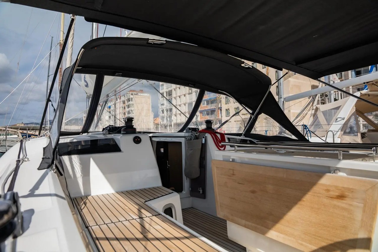 Oceanis 40.1 Gabian, Foto 5