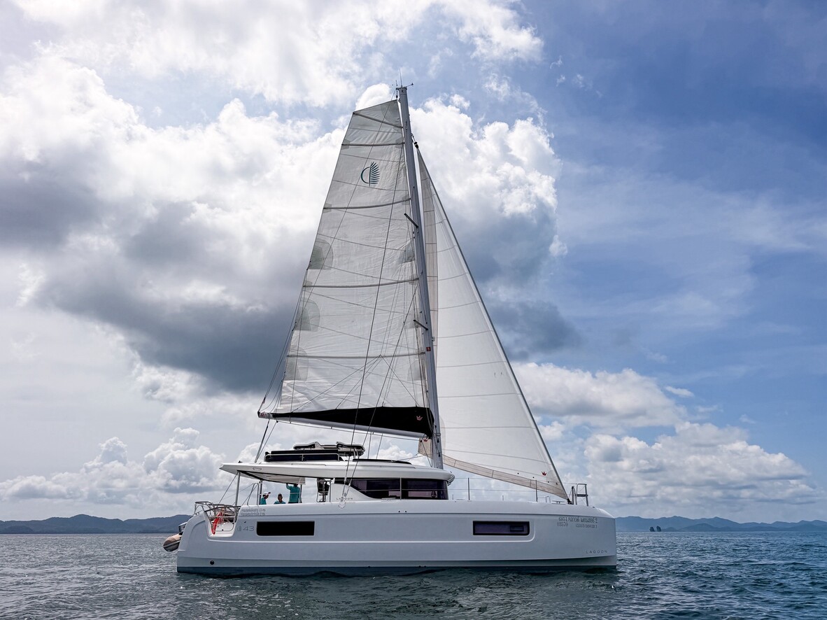 Lagoon 43 „Cloud Dancer 2“ als Charteryacht