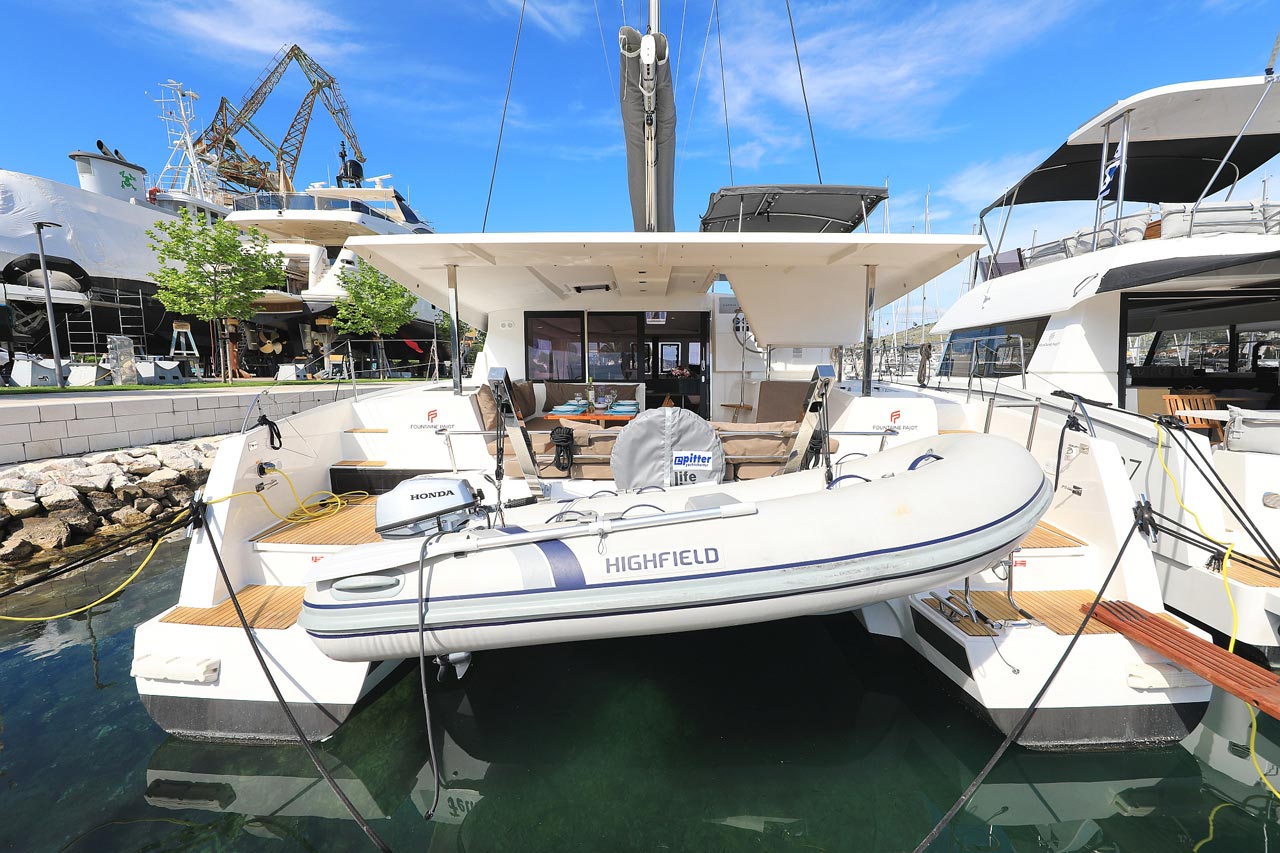 Lucia 40 (4+2 Cab) „Felicitas II“ als Charteryacht