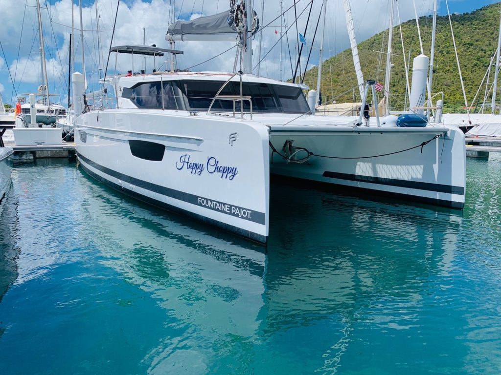 Isla 40 (3cab/3wc) „Hoppy Choppy“ als Charteryacht
