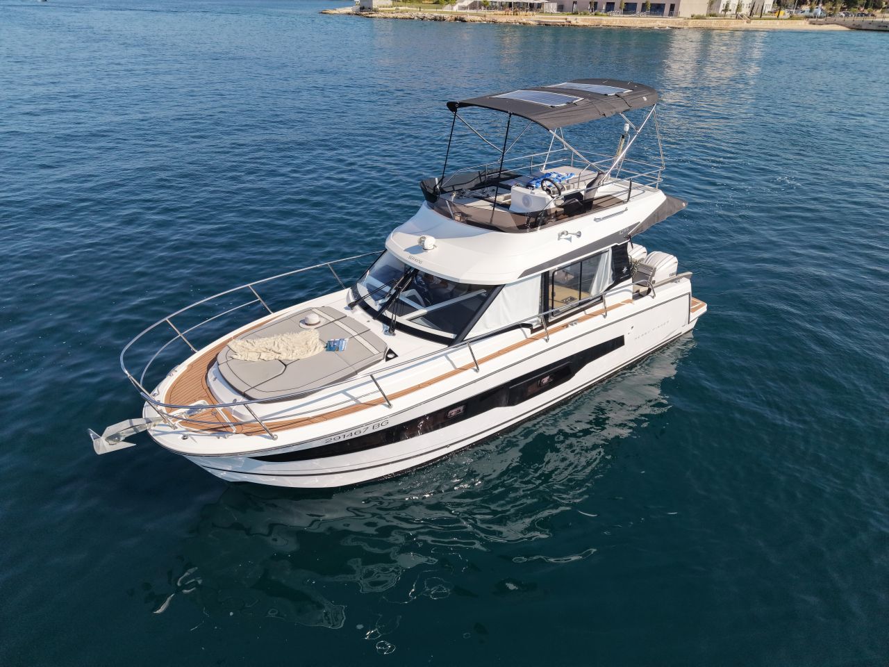 Merry Fisher 1095, Foto 2