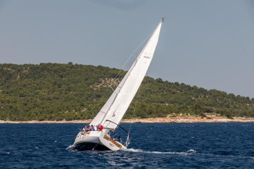 Elan E4 Sky, Foto 2