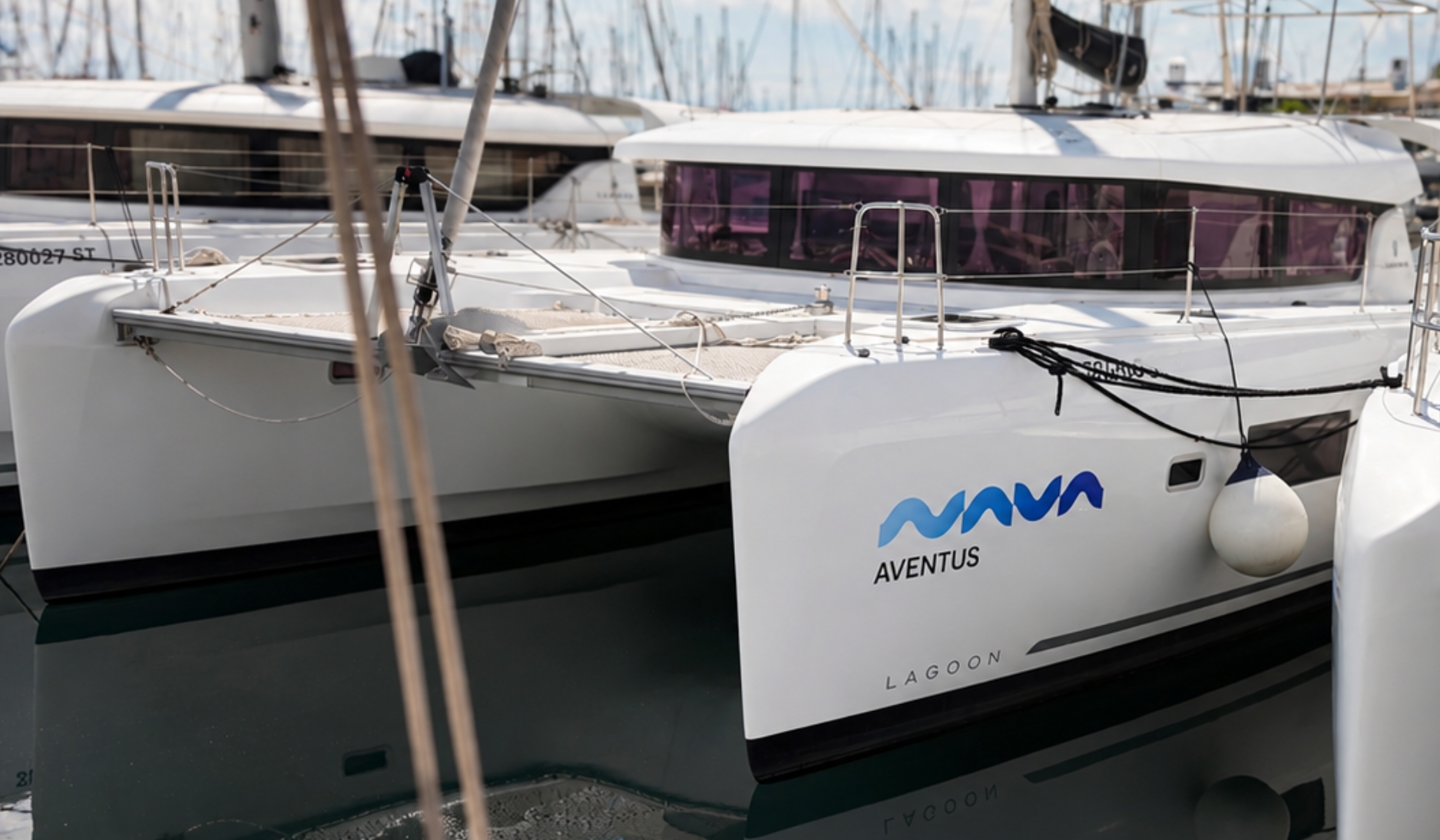 Lagoon 42 (4+2cab/4wc) „Aventus“ als Charteryacht