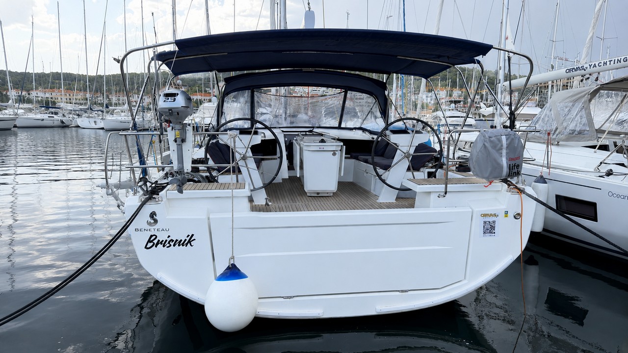 Oceanis 46.1 (5cab/3wc) „Brisnik“ als Charteryacht