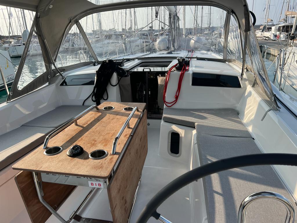 Oceanis 40.1 Rosalba, Foto 3