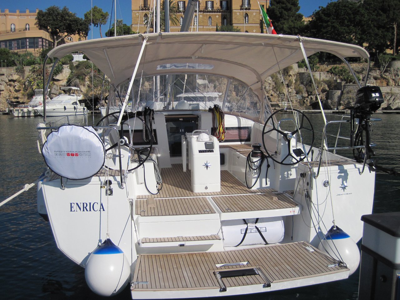 Sun Odyssey 440 (4 cab) „Enrica“ als Charteryacht