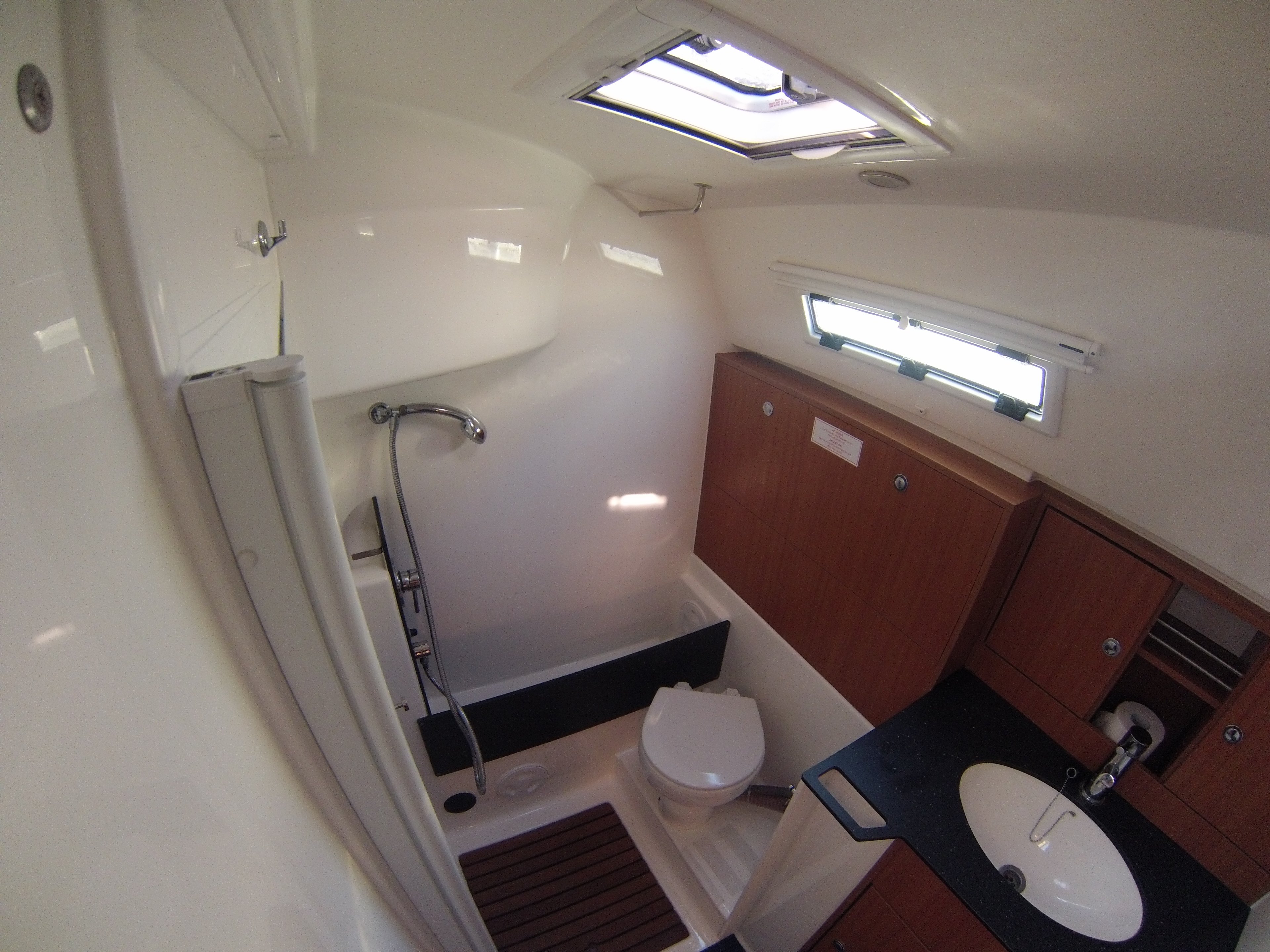 Bavaria 36 Cruiser Coregone, Foto 5