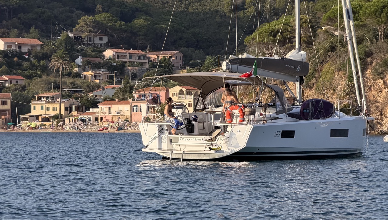 Sun Odyssey 455 „Source Adage“ als Charteryacht