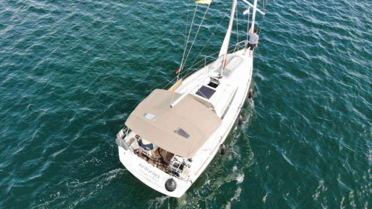 Sun Odyssey 349, Foto 3