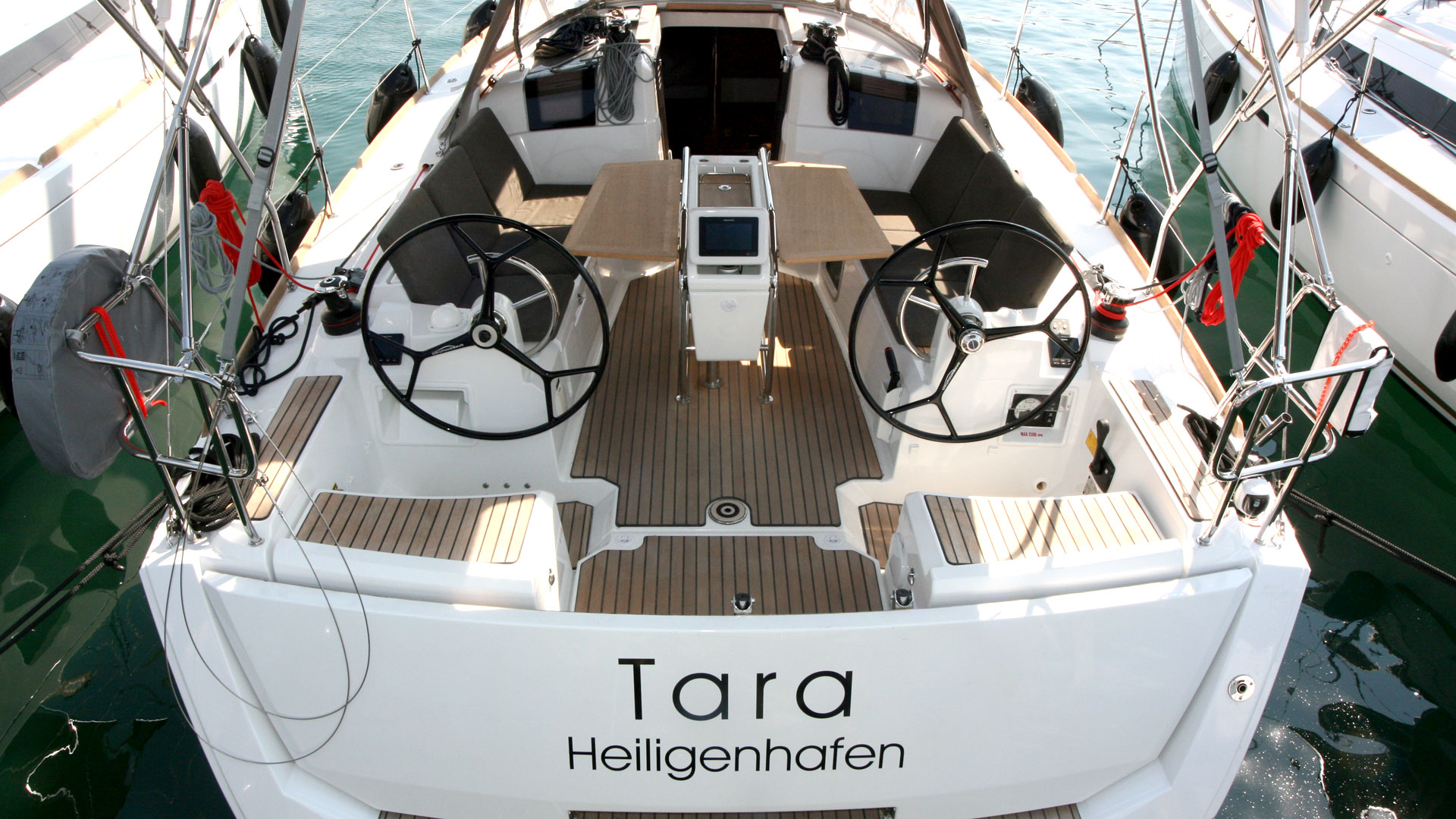 Sun Odyssey 389 (2 cab) „Tara“ als Charteryacht
