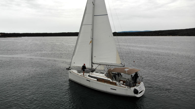 Sun Odyssey 389 Tara, Foto 4