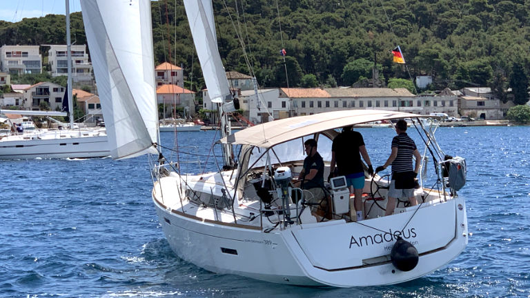Sun Odyssey 389 Amadeus, Foto 5