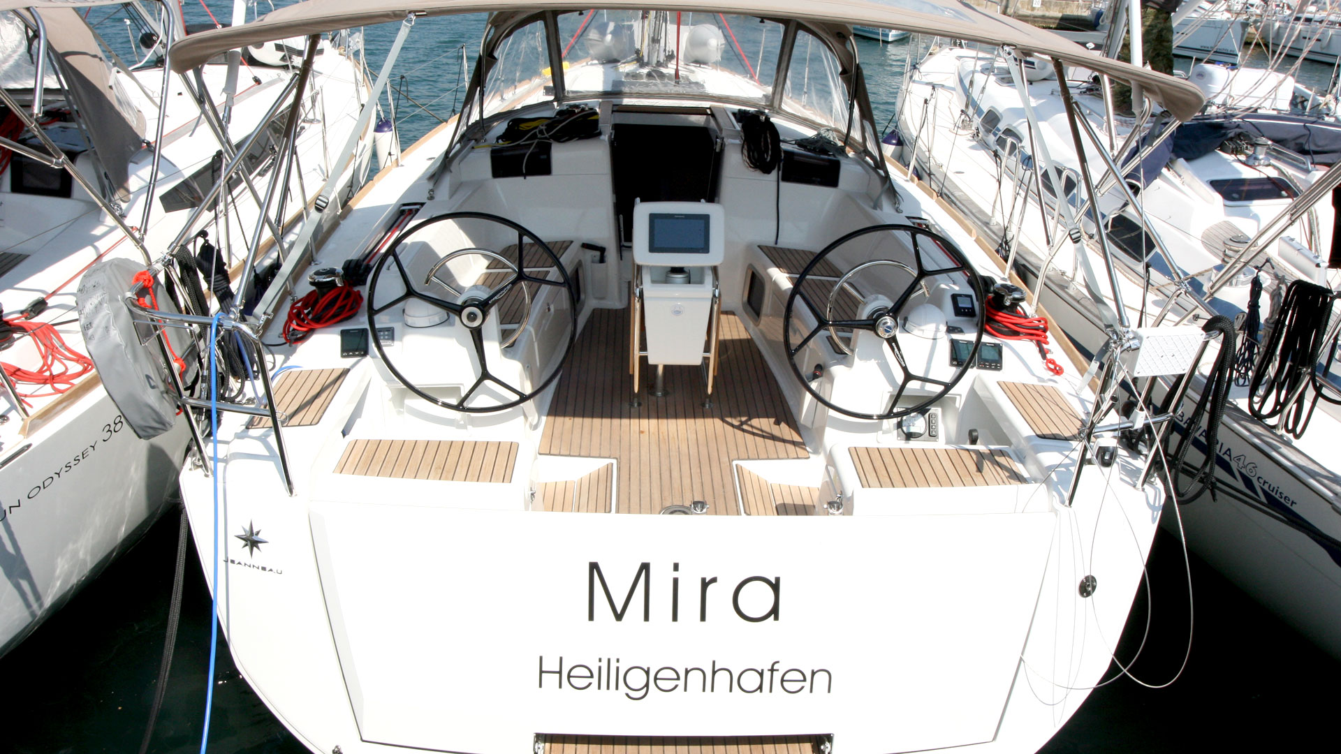 Sun Odyssey 419 (3 cab/2wc) „Mira“ als Charteryacht