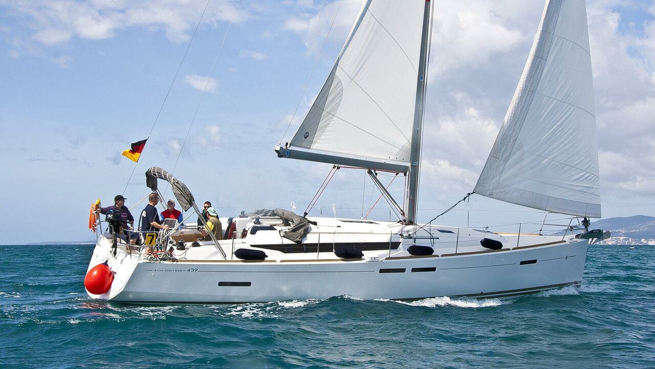 Sun Odyssey 439 (4 cab) „Jason“ als Charteryacht