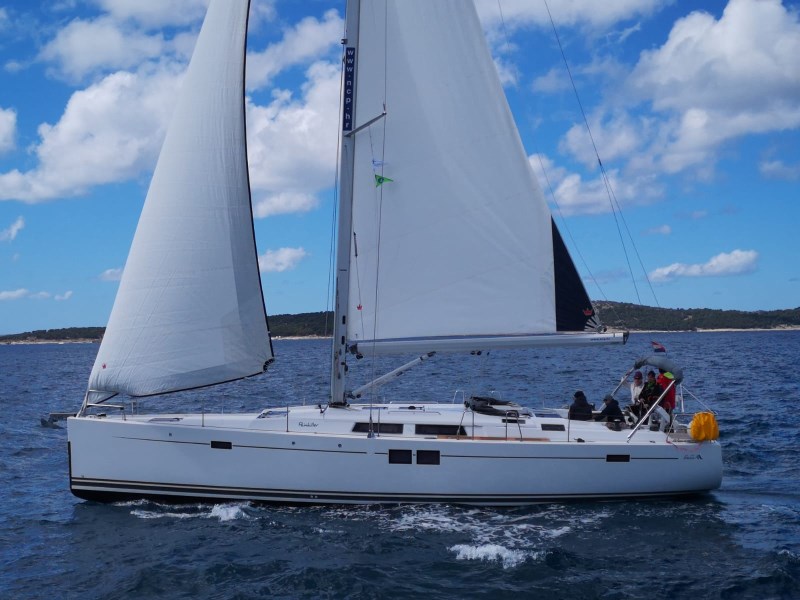 Hanse 505 (5+1cab/2+1wc) „Anse“ als Charteryacht