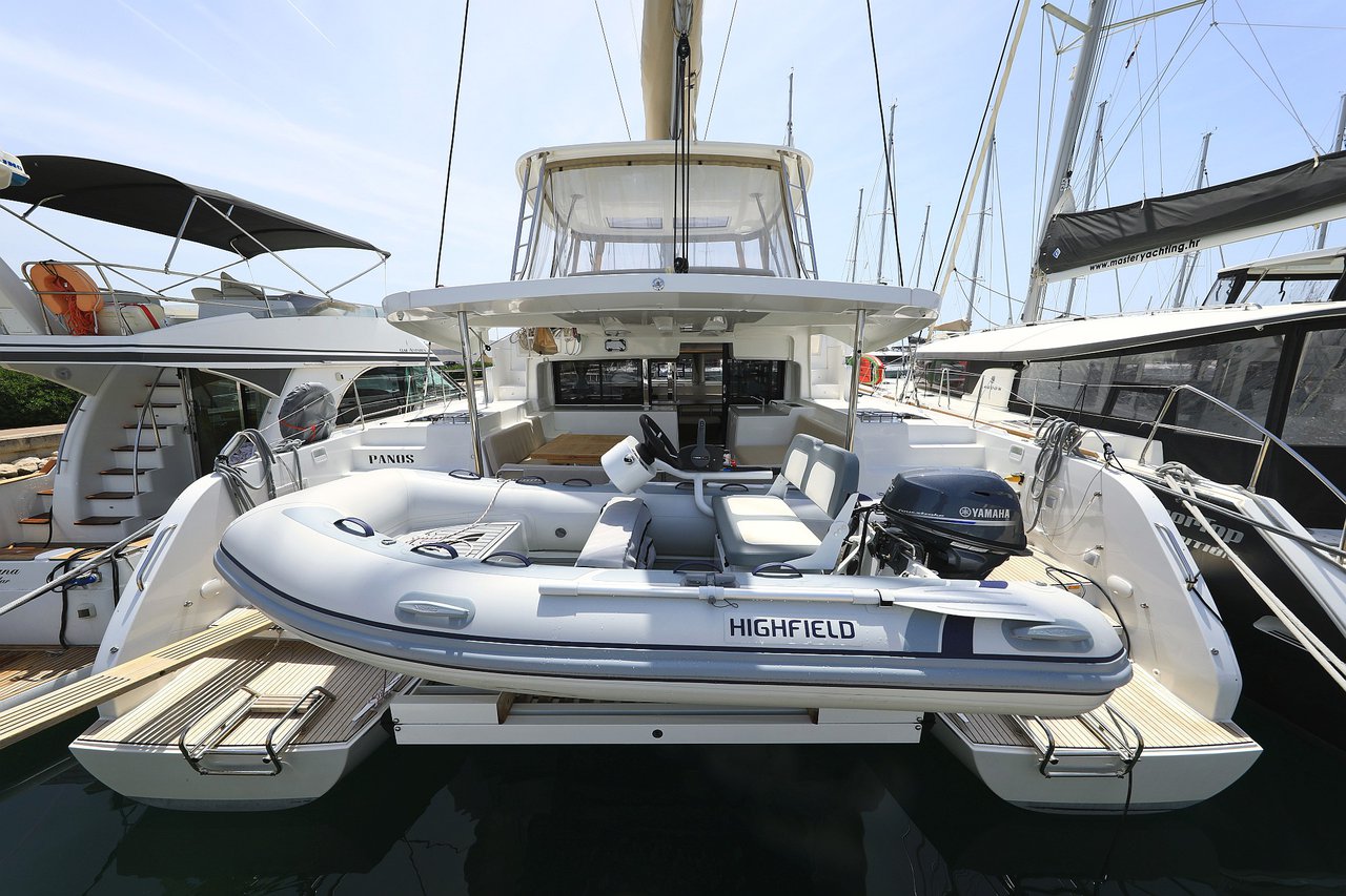 Lagoon 46 (4+2cab) „Panos“ als Charteryacht
