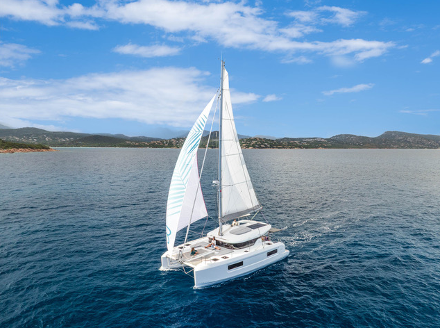 Lagoon 38 „Whispers“ als Charteryacht