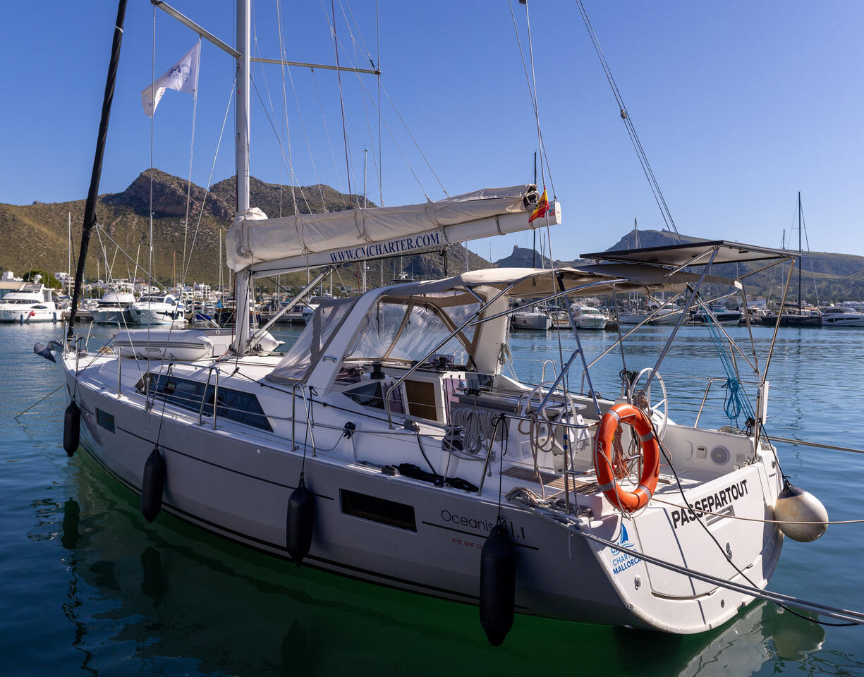 Oceanis 41.1 „Passepartout“ als Charteryacht
