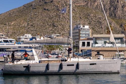 Oceanis 45 Avalon, Foto 3
