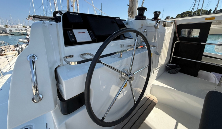 Lagoon 42 Aventus, Foto 4
