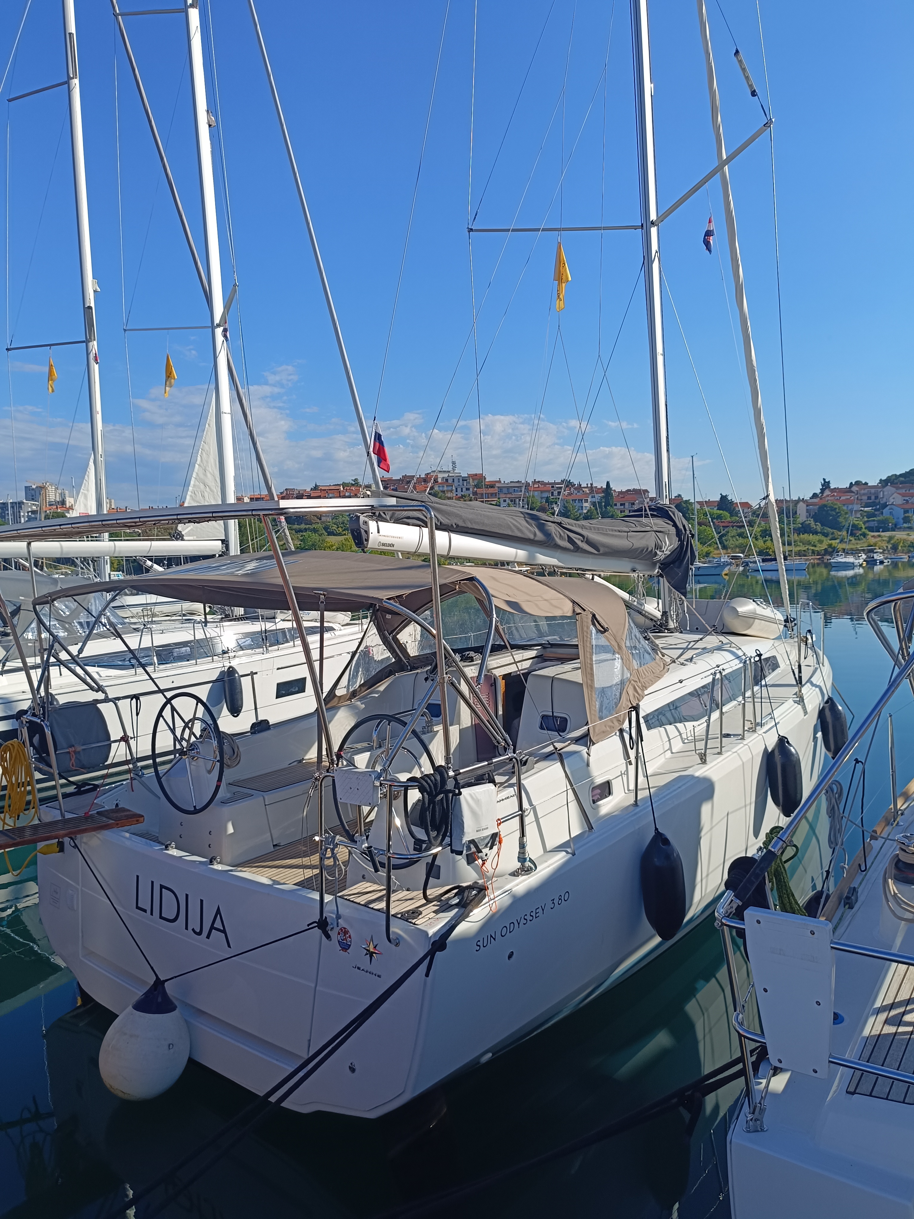 Sun Odyssey 380 „Lidija“ als Charteryacht