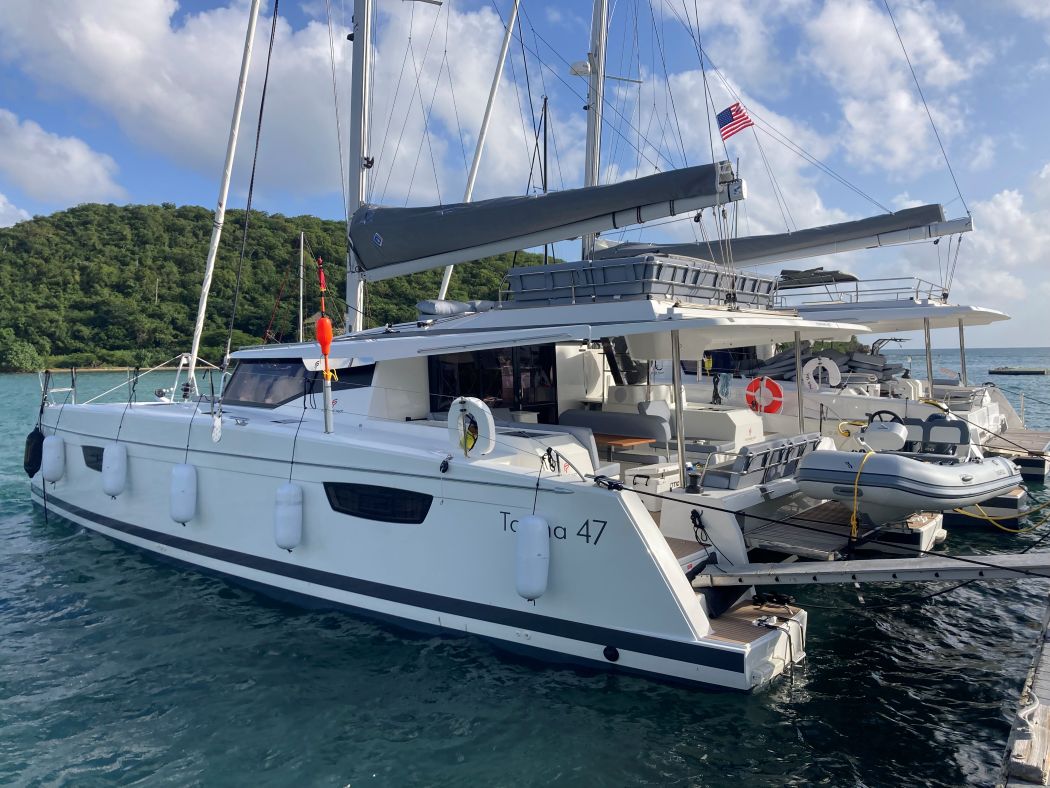 Fountaine Pajot Tanna 47 Maestro „Aquaphoria“ als Charteryacht