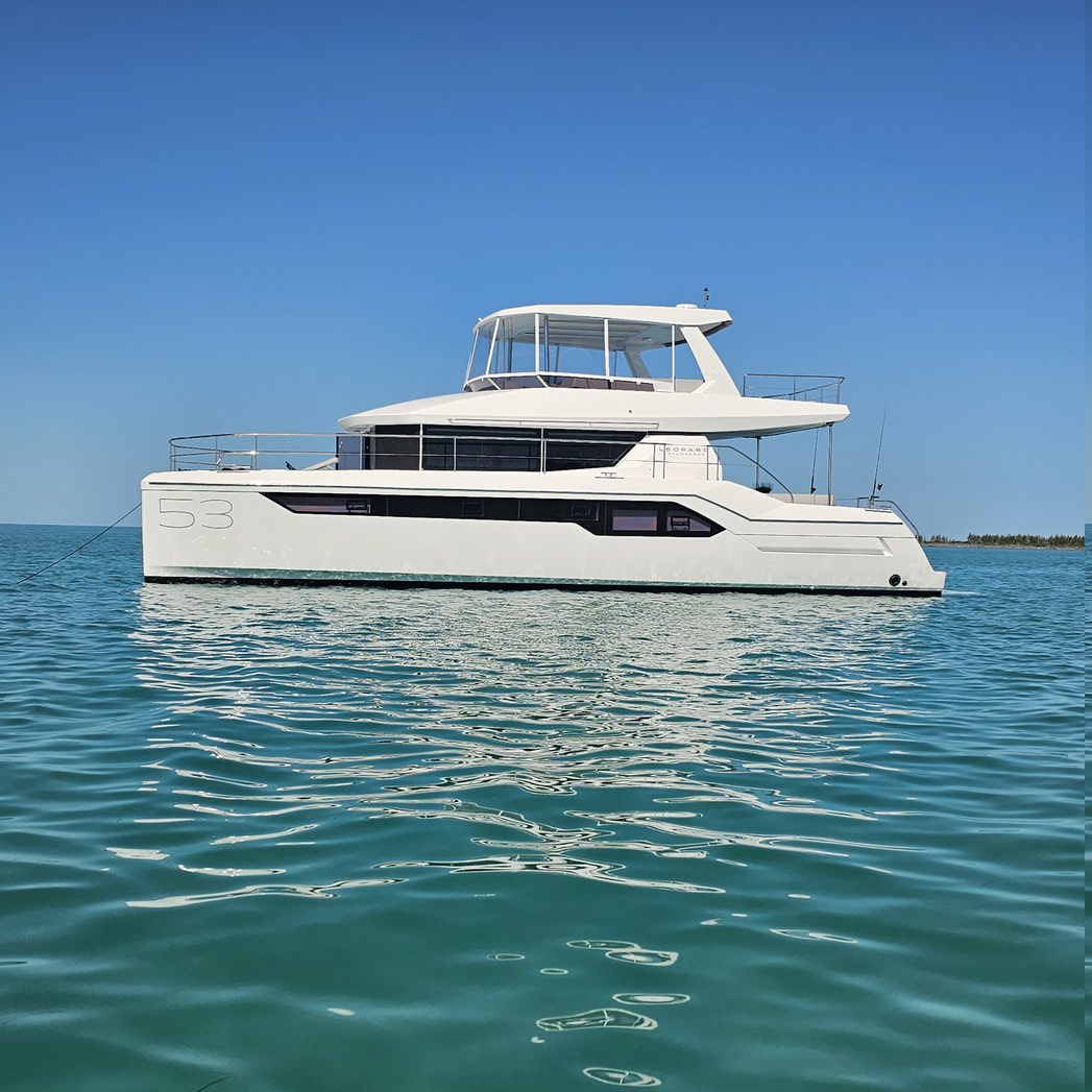 Leopard 53 „Nauti Cat“ als Charteryacht
