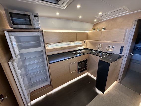 Bavaria S45 HT Scorpion, Foto 5